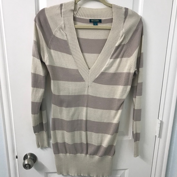 Bitten by Sarah Jessica Park Sweater - Picture 1 of 3